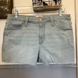 Universal Thread Denim Jean Shorts /12R / 3” Inseam / Blue / High Rise / Spring